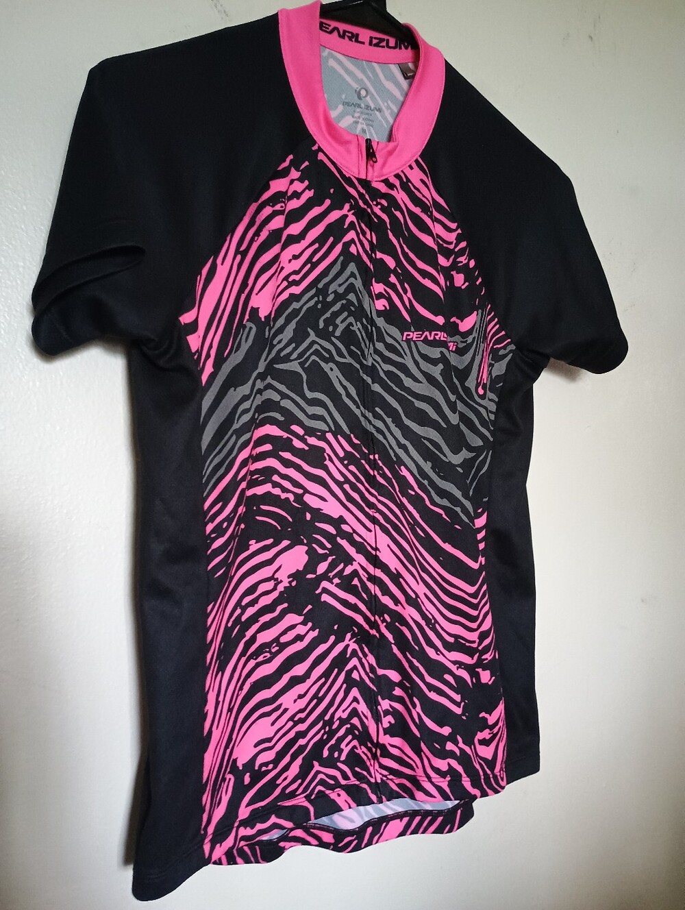 Pearl Izumi Women's Hot Pink & Black Short Sleeve Cycling Jersey Medium